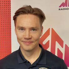 KeKi loi buumin Sarkkirantaan ( Mikko Korhonen )