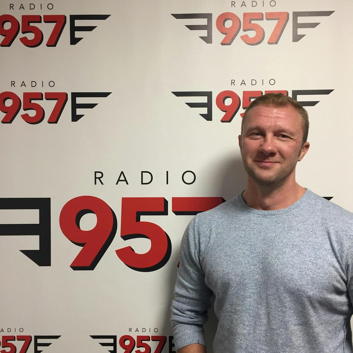 Kalevalainen jäsenkorjaaja Marko Raittinen vieraili 957:n aamussa